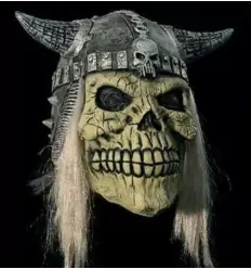 Careta calavera vikingo con casco y pelo