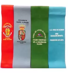 BECAS GRADUACION CON ESCUDO BORDADO