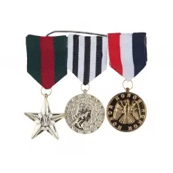 Galons militaires